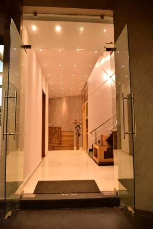 Le Oak Inn Отели рядом со станцией Mysore Jn