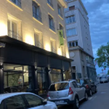 โรงแรม Paulette