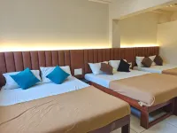 Central Lodge
