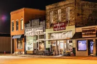 The Ouachita Depot- Large house/Perfect location