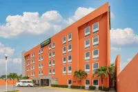 City Express Junior by Marriott Veracruz Aeropuerto Hotels near Los Voladores of Papantla