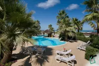 Hotiday Room Collection - Giulianova - Beach