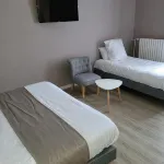 Logis Auberge des Voyageurs Отели в г. Понт-а-Муссон