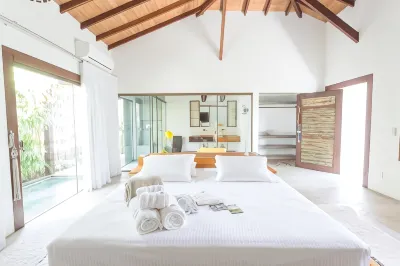 卡347號旅館 Suítes & Camping Canto do Rio附近的飯店