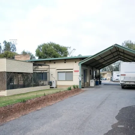 Paringa Caravan Park