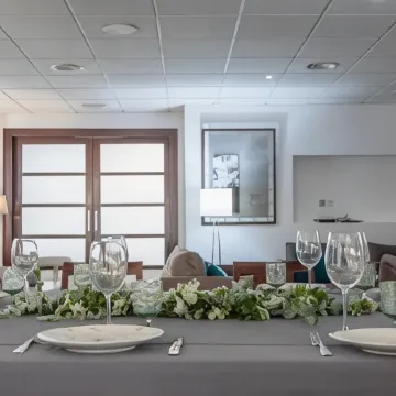 Hotel Don Curro Отели рядом с достопримечательностью «Муэлье Уно»