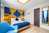 West Coast Inn's Hotels in Pedernales