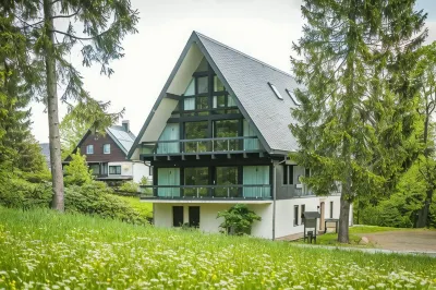 Berghotel Friedrichshöhe Các khách sạn gần Dorfkirche Schellerhau