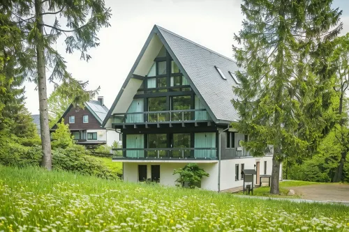 Berghotel Friedrichshöhe - Sauna, Pool & Natur Hotels in Altenberg