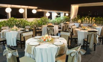 Rockland Hotel, C.R Park