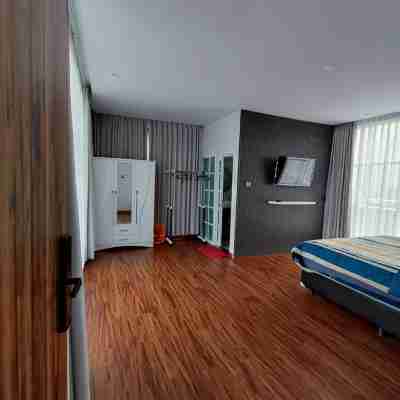 Green Mountain Villa Garut Rooms