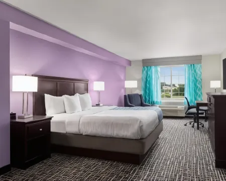 La Quinta Inn & Suites by Wyndham Cookeville Hotels in Cookeville