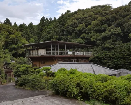 臼杵　鷺来ヶ迫（ろくがさこ）温泉　源泉　俵屋旅館　コト白鷺館 臼杵のホテル