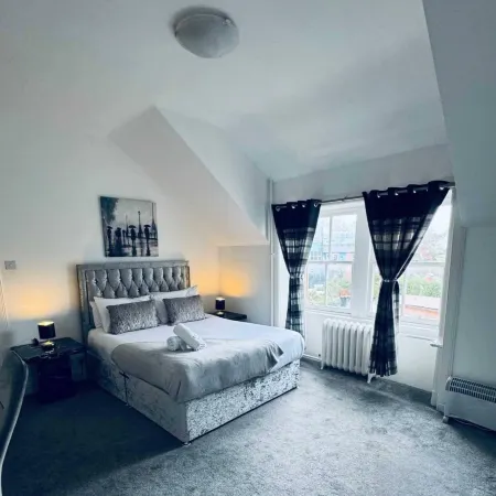 Royal Marine Hotel Отели в г. Данун