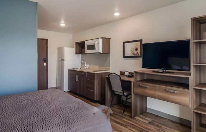 WoodSpring Suites Downers Grove - Chicago