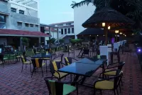 Dvg Socials Retreat Hotels in Davanagere