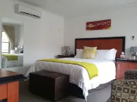 Alicia's B&B Hotel di Roodepoort