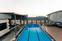 Aluya Hotel - ที่มีสระว่ายน้ำ