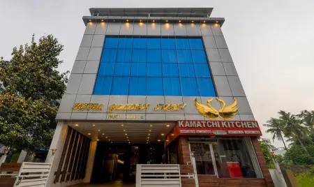 Treebo Golden Swan Pammal Отели рядом с достопримечательностью «Shirdi Saibaba Temple»