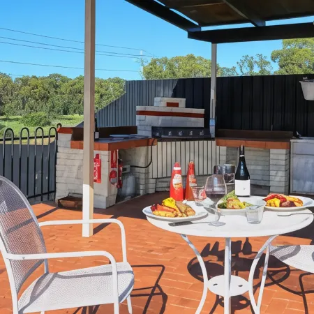 Bishops Lodge Narrandera