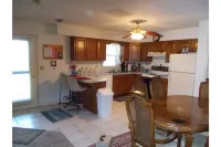 Quiet-Country and Spacious Grandma's Duplex