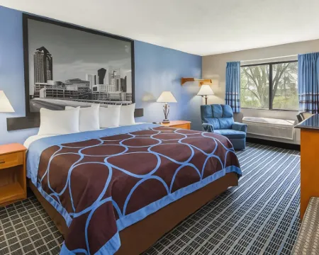 Super 8 by Wyndham Iowa City/Coralville Hotels in Johnson County