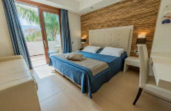 Prince Franklyn Hotel