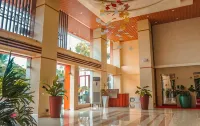 Aya Hotel & Residences 오사미스 시티 호텔