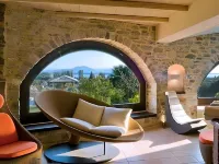 Iakovakis Suites & Spa
