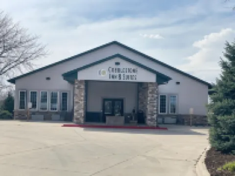 Cobblestone Inn & Suites - Denison | Majestic Hills Hotels in Crawford County