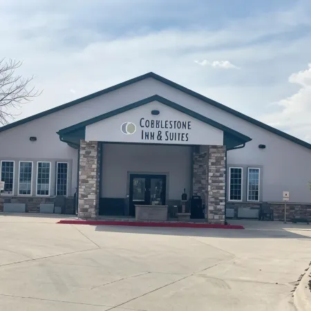 Cobblestone Inn & Suites - Denison | Majestic Hills