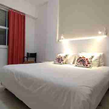 Superb location. Ipanema 250m from the sand Rooms