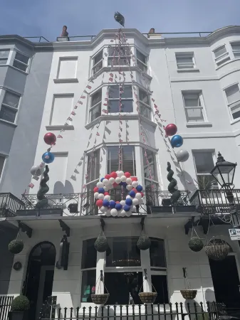 The Twenty One Отели рядом с достопримечательностью «Brighton Fishing Museum»