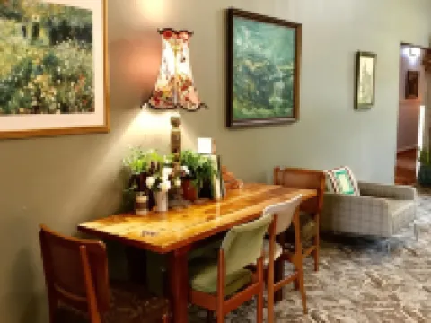 Vine Valley Inn Hotels in Cessnock