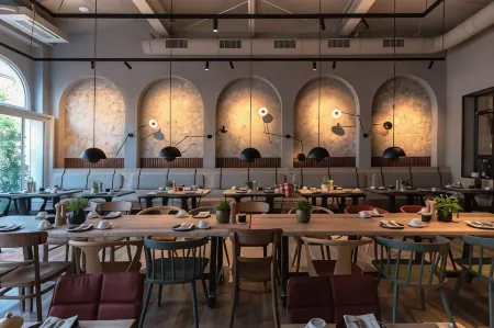 Loev - Vela Hotels Отели рядом с достопримечательностью «Ausstellung Granitzhaus»