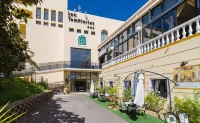 Hotel Los Templarios - Mountain view