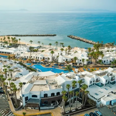 Grupotel Flamingo Beach Hotels near La Campana Beach