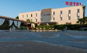 Hotel Posta 77