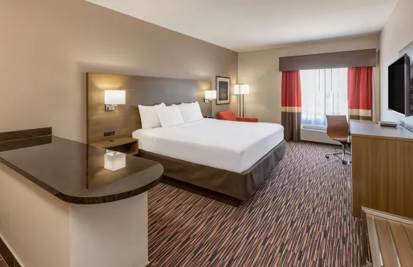 威奇託福爾斯密歇根州立大學區拉昆塔温德姆套房酒店