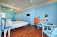 Jr Hotels Bari Grande Albergo Delle Nazioni - Airport Shuttle