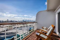 Queen Elizabeth 2 Hotel - Romantic