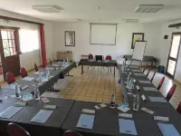Kyriad Chateauroux Hotel a Le Poinconnet