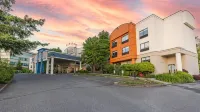 Holiday Inn Express BELLINGHAM by IHG Hotels near Structures Brewing
