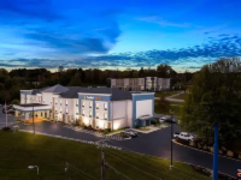 コンフォート スイーツ ノックスビル ウェスト - ファラガット ファラガットのホテル