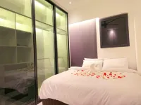 EQUINE RESIDENCE - TAMAN EQUINE SERI KEMBANGAN Hotels near Farm In The City