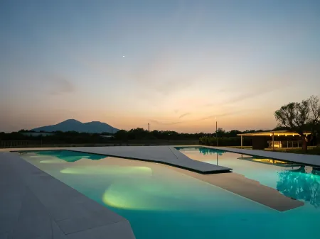 Secret Garden Resort & Spa