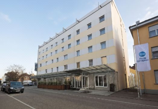 베스트 웨스턴 호텔 람