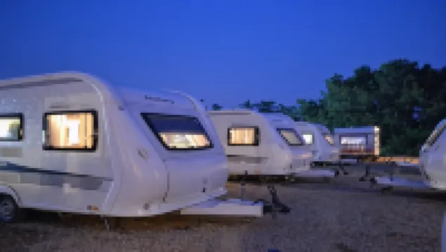 แทบูโด คาราวาน แลนด์