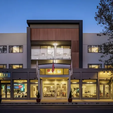 Hilton Garden Inn Davis Downtown