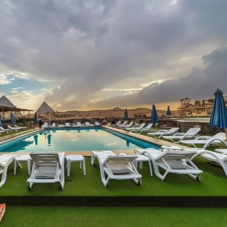 Regency Pyramids Hotel